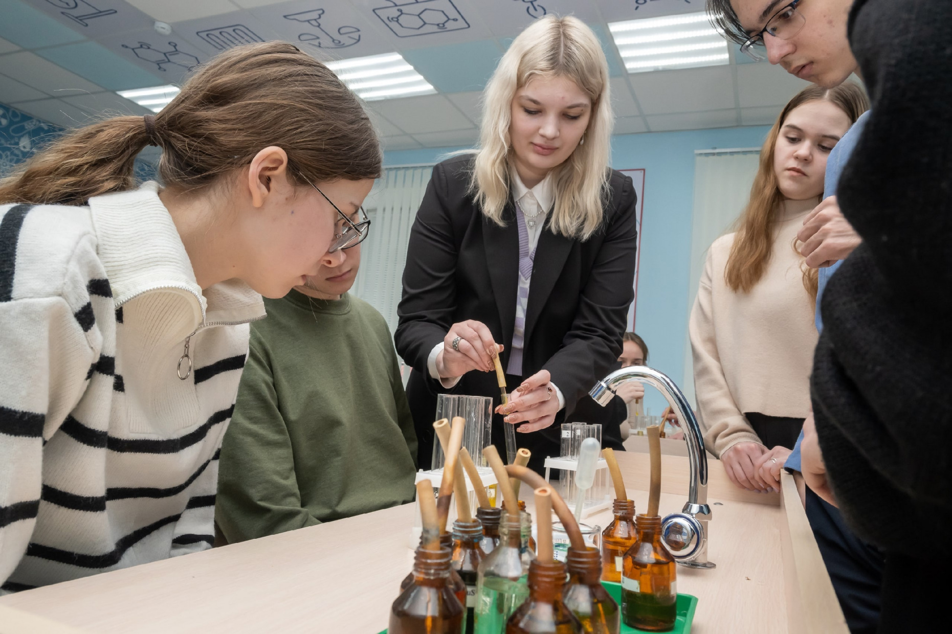 Фарм академия пермь. Пермская фарм Академия. Преподаватели фарм Академии Пятигорск. Моя будущая профессия фармацевт.